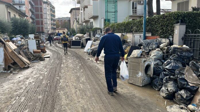 Alluvione e crisi climatica in Toscana, Giani: 