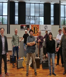 44881IMG_music_berti_jug_band