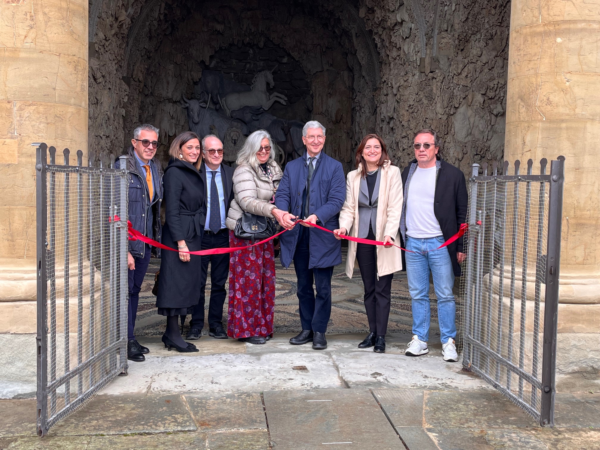 🎧 Riapre al pubblico la Grotta degli animali nella villa medicea di Castello