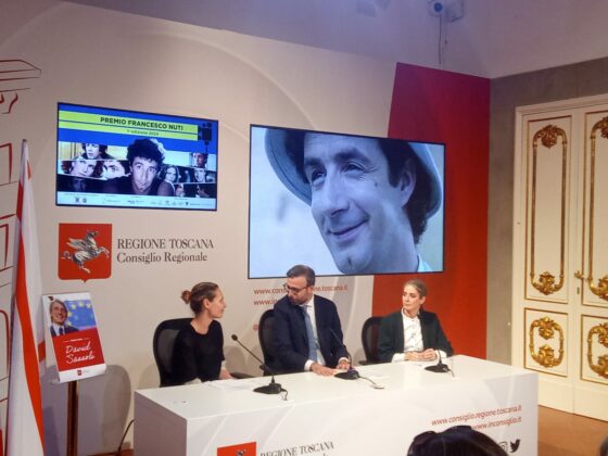 🎧Nasce il premio Francesco Nuti: il 10 e il 23 aprile al Cinema La Compagnia due serate a lui dedicate